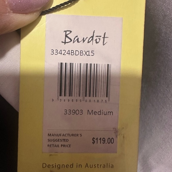 Bardot Two-Tone off the shoulder Midi Dress in Black and White size M/8 - Picture 5 of 6